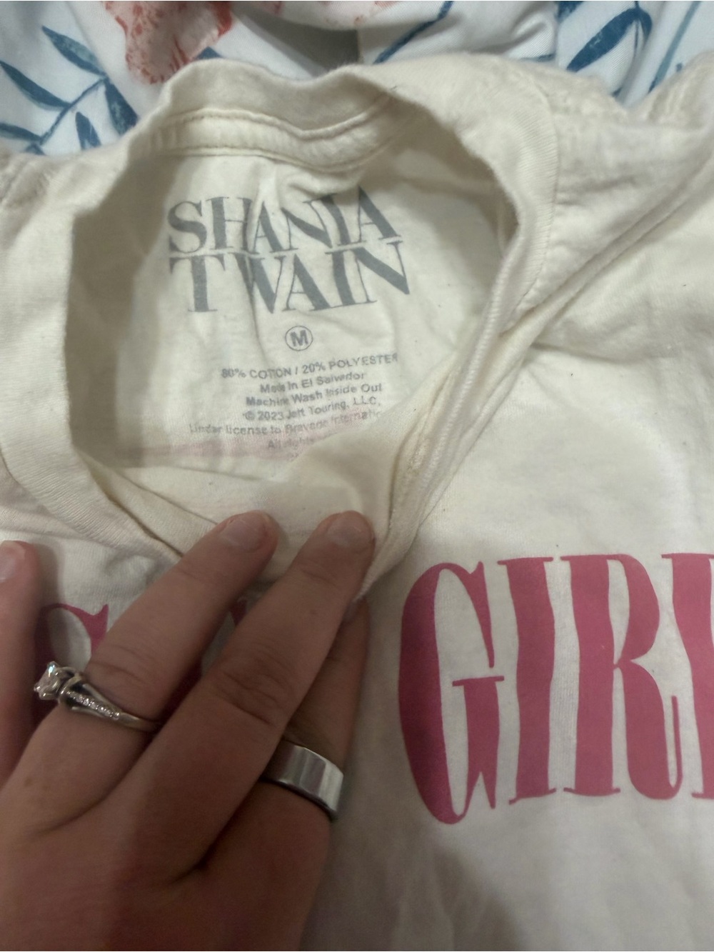 Shania Twain “Let’s Go Girls” graphic T-shirt 💕🤠